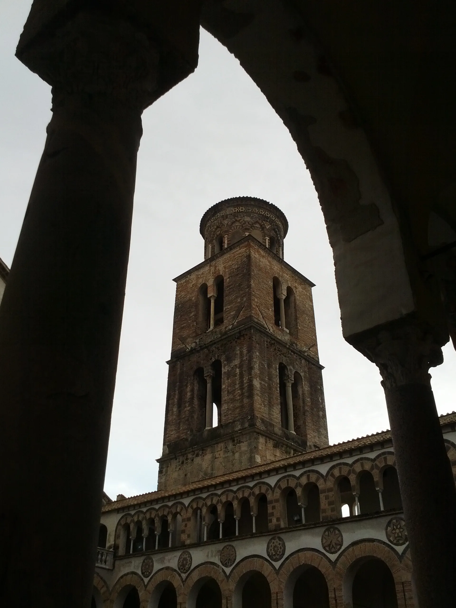 Campanile della Cattedrale di Salerno, dedicata a Santa Maria degli Angeli e a San Matteo